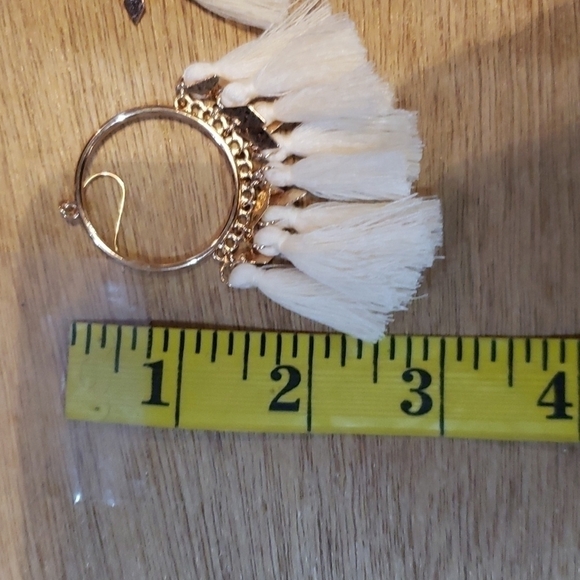 MACRAME Hoop Earrings - Picture 3 of 3